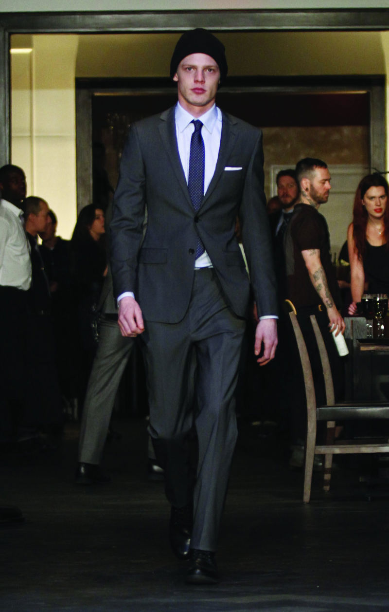 DKNY FA11 MENS SHOW3